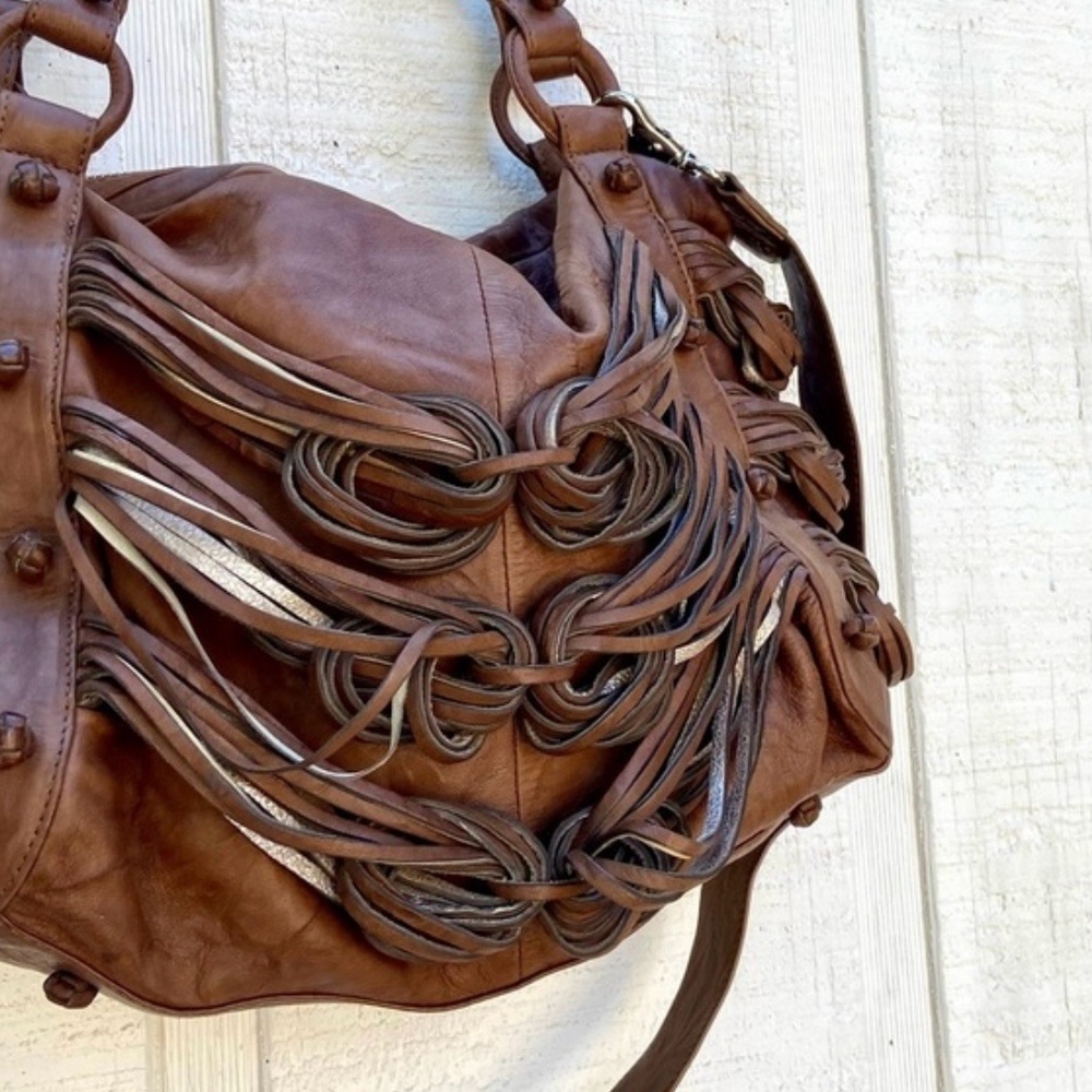 Beautiful Brown leather Women's Shoulder Bag